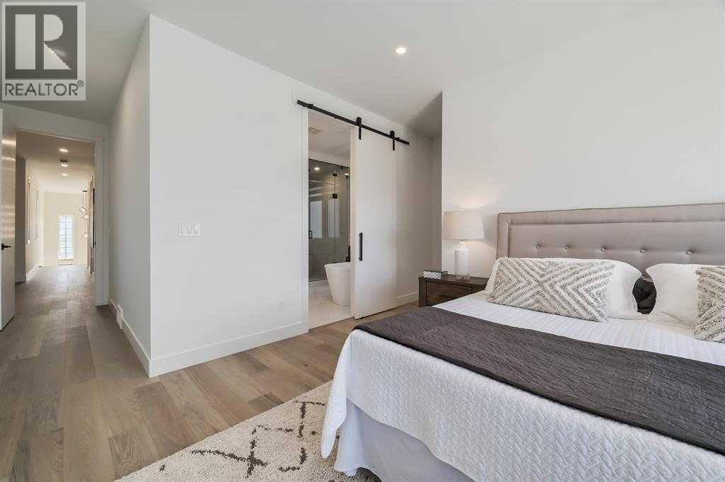 2022 50 Avenue Sw, Calgary, Alberta  T2T 2W3 - Photo 17 - A2278798