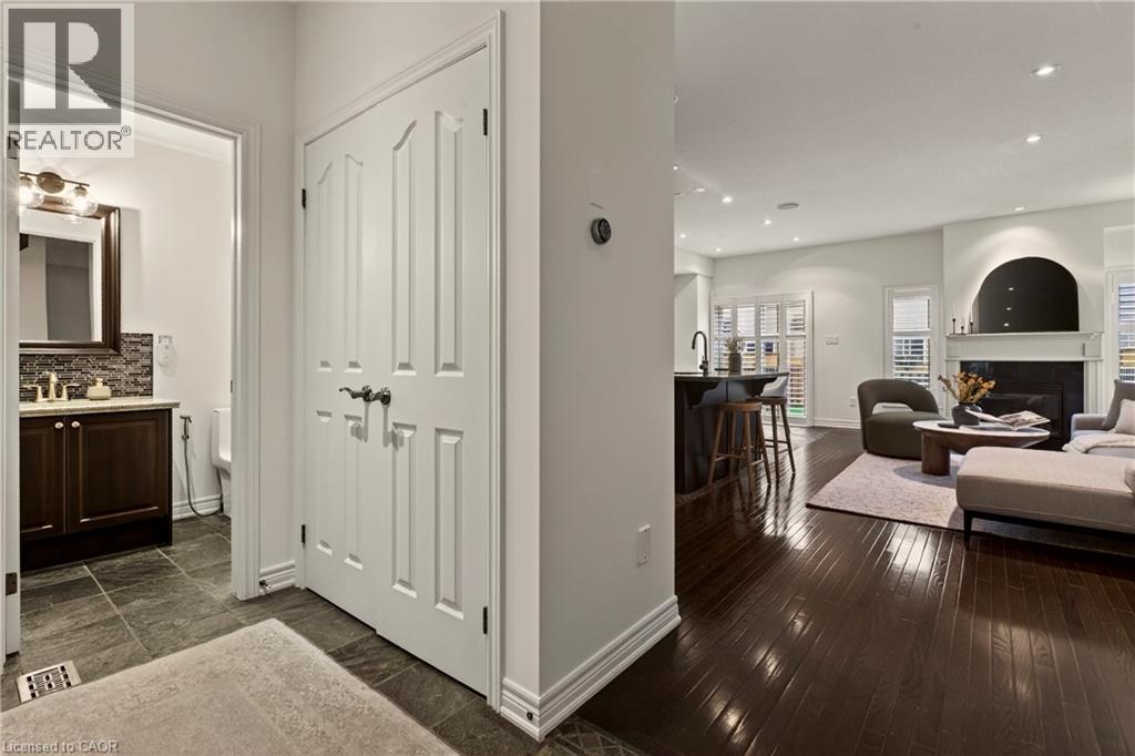 84 Forest Valley Crescent, Dundas, Ontario  L9H 0A7 - Photo 18 - 40790613