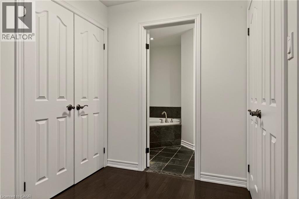 84 Forest Valley Crescent, Dundas, Ontario  L9H 0A7 - Photo 26 - 40790613