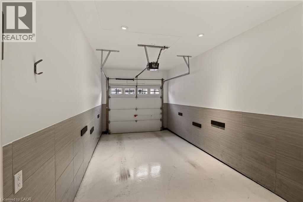 84 Forest Valley Crescent, Dundas, Ontario  L9H 0A7 - Photo 33 - 40790613