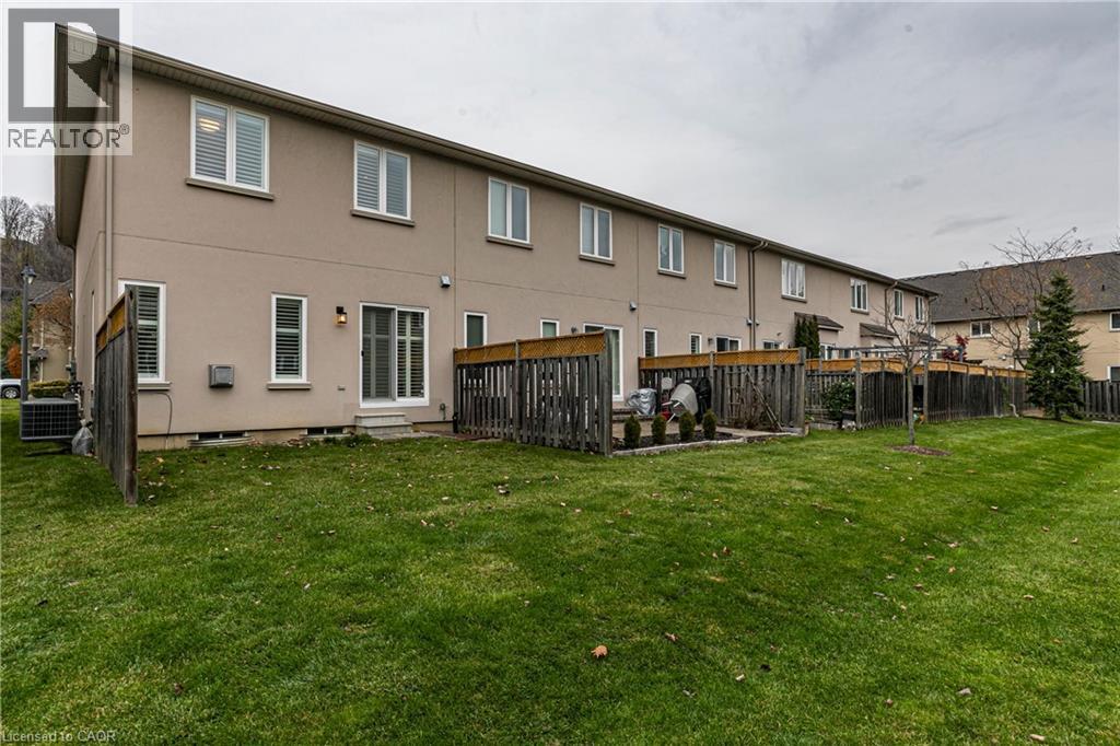 84 Forest Valley Crescent, Dundas, Ontario  L9H 0A7 - Photo 37 - 40790613