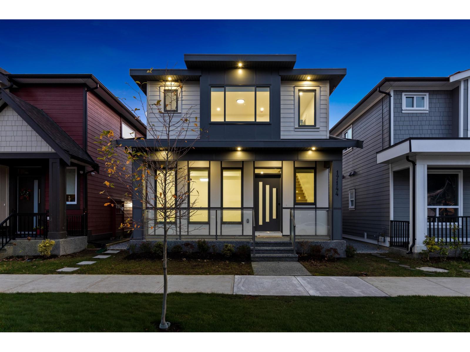 17144 1 AVENUE, Surrey, British Columbia