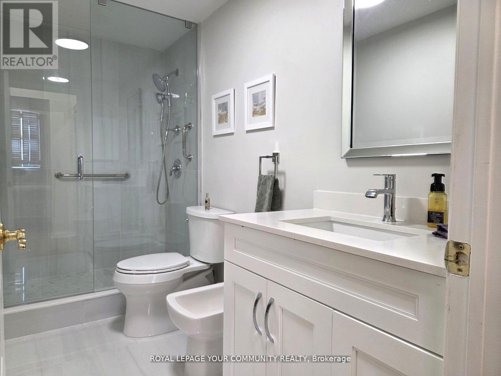 508 - 2504 Rutherford Road, Vaughan (Concord), Ontario  L4K 5N5 - Photo 12 - N12694014