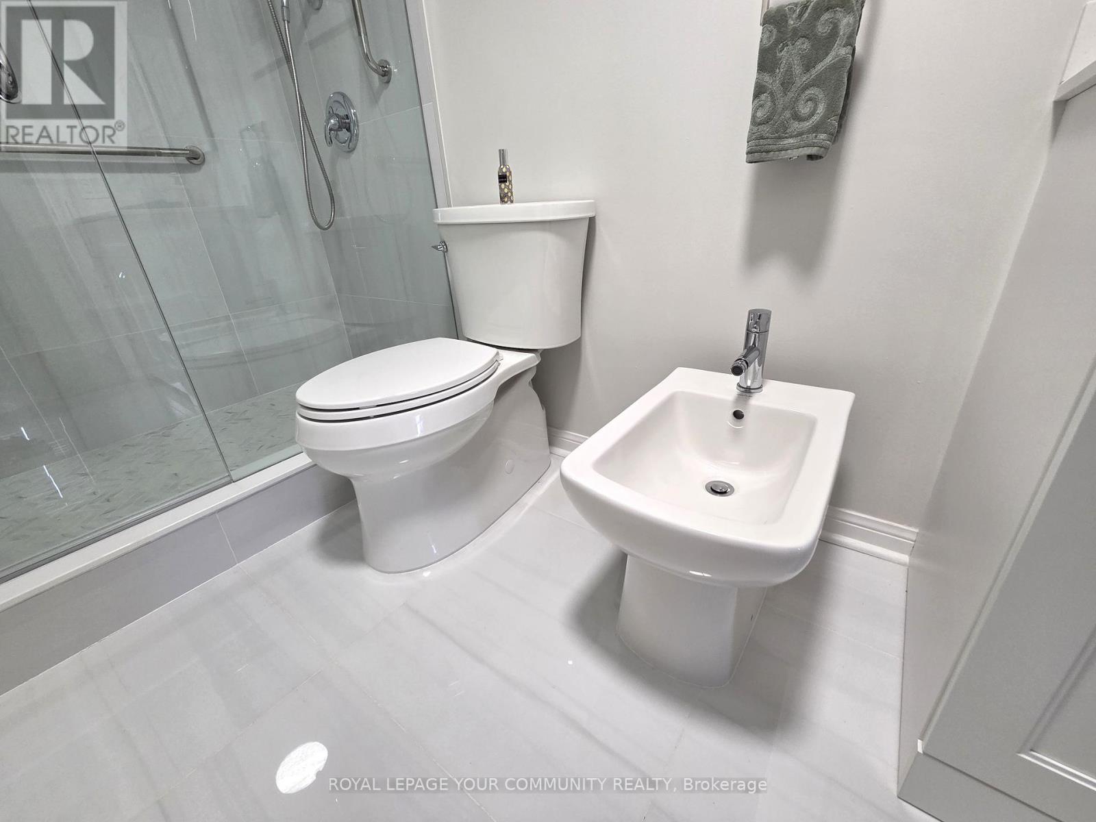 508 - 2504 Rutherford Road, Vaughan (Concord), Ontario  L4K 5N5 - Photo 13 - N12694014