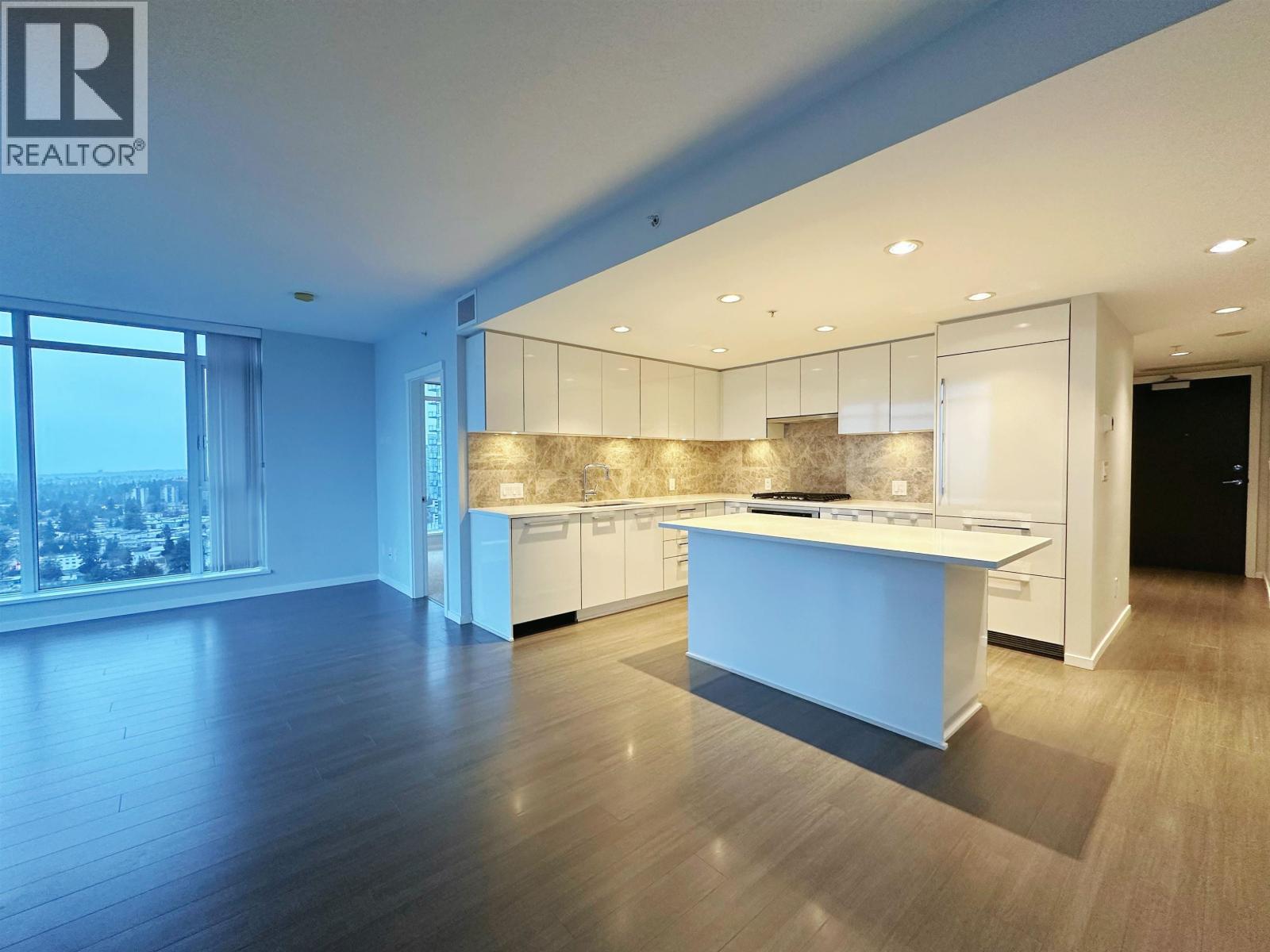 2801 6700 Dunblane Avenue, Burnaby, British Columbia  V5H 0J3 - Photo 2 - R3077921