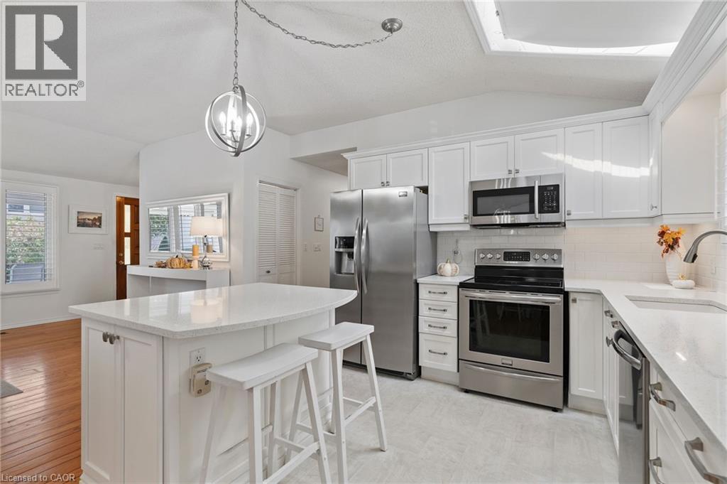 2031 Erie Street, Port Dover, Ontario  N0A 1N7 - Photo 12 - 40798400