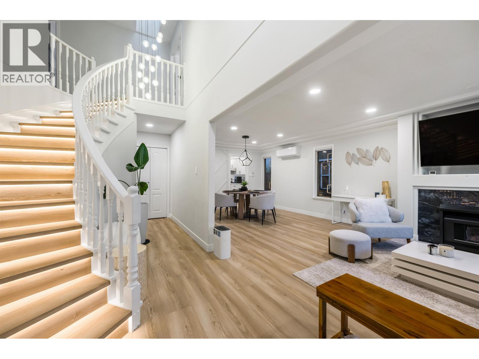 22531 MCCLINTON AVENUE, Richmond, British Columbia