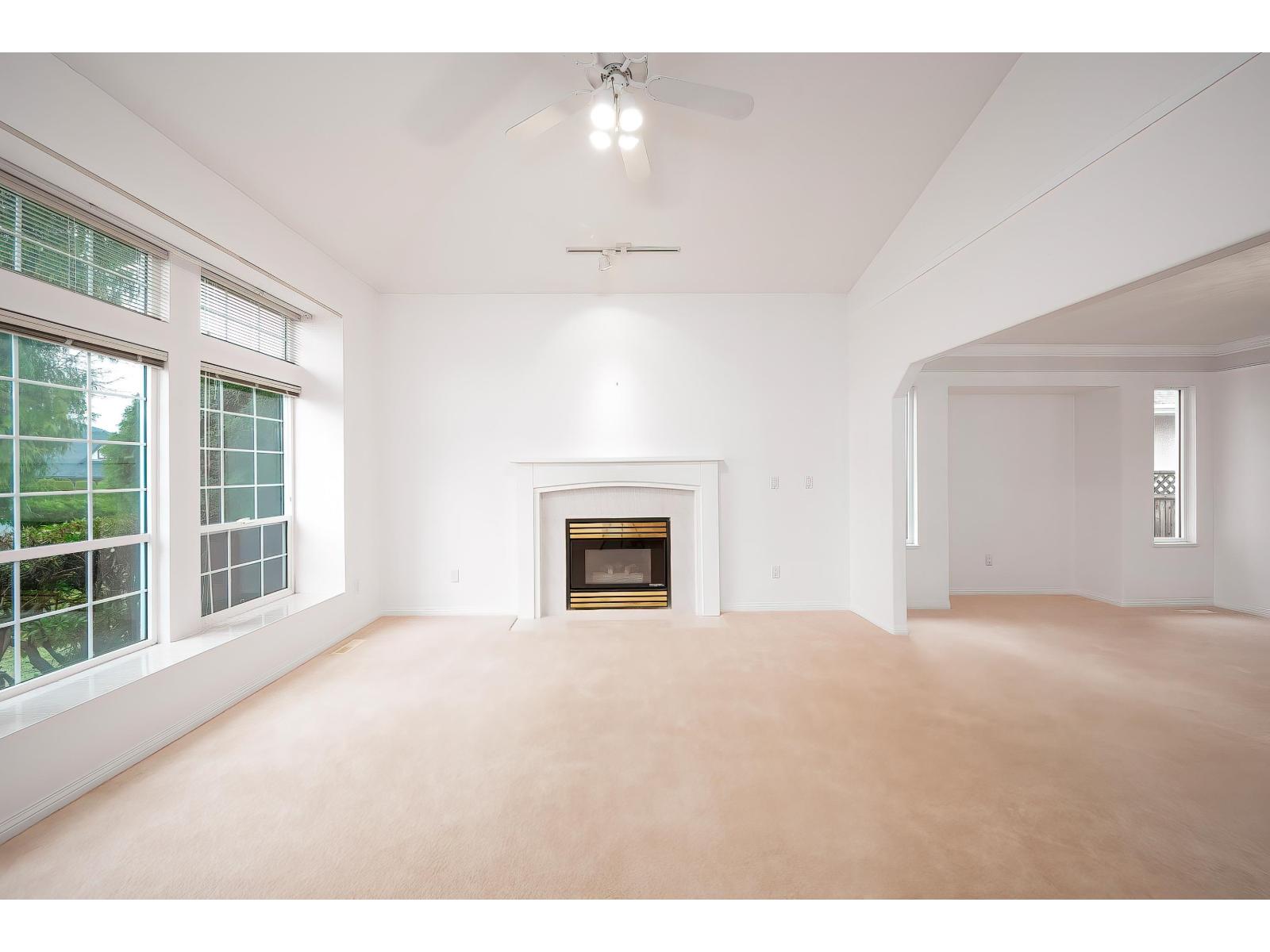 15828 88a Avenue, Surrey, British Columbia  V4N 2X9 - Photo 12 - R3077659