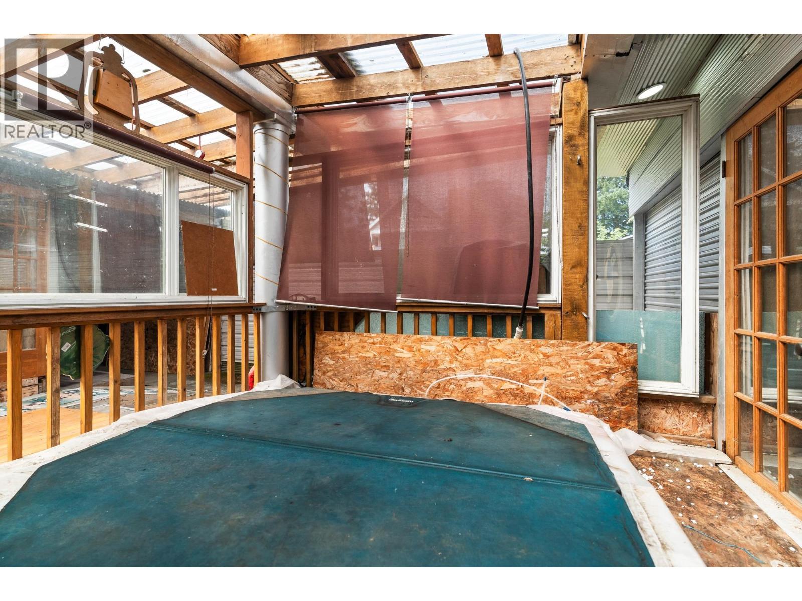 1867 Salisbury Avenue, Port Coquitlam, British Columbia  V3B 1X6 - Photo 32 - R3077705