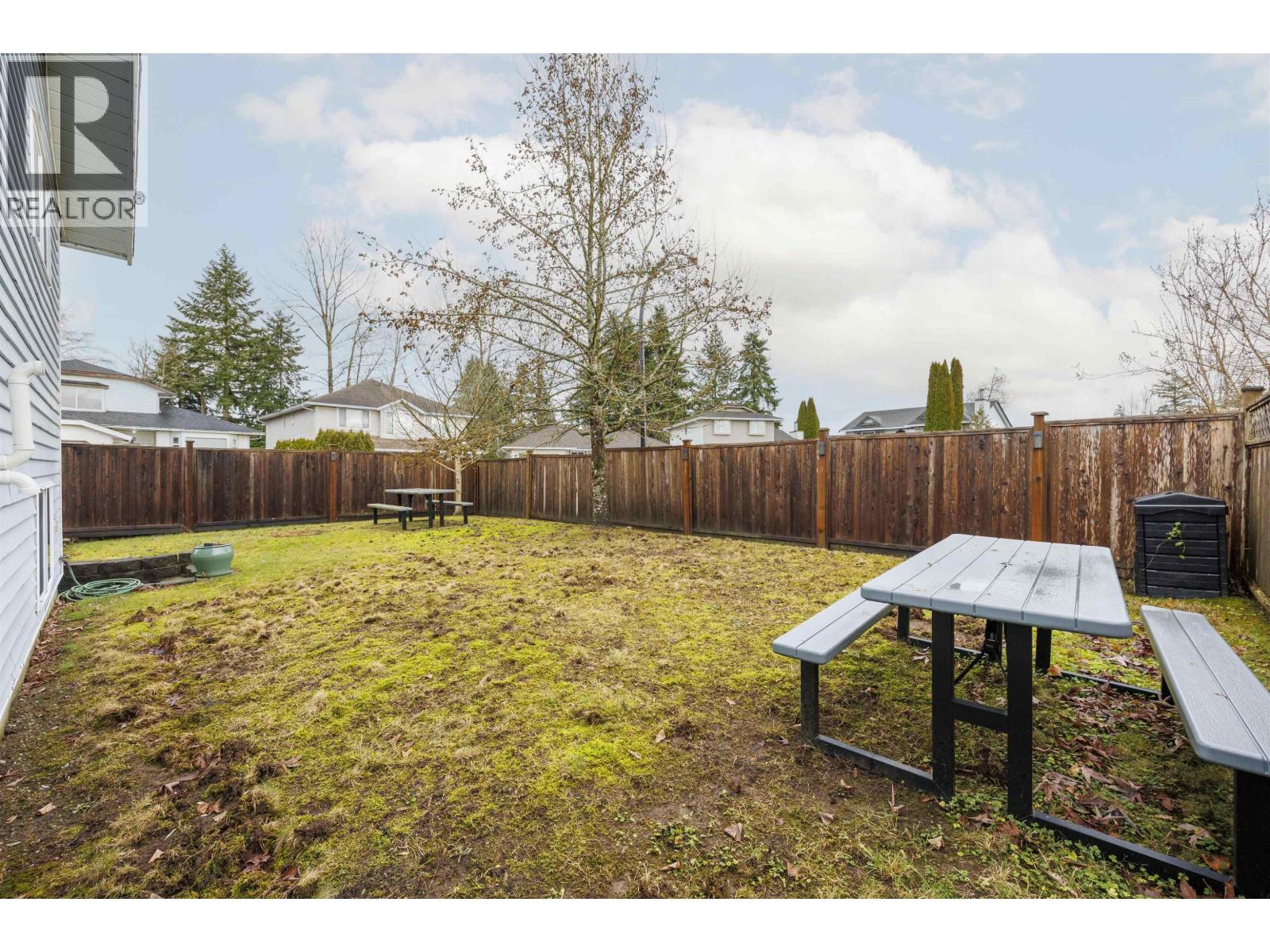 11398 Harrison Street, Maple Ridge, British Columbia  V2X 9L2 - Photo 3 - R3078795