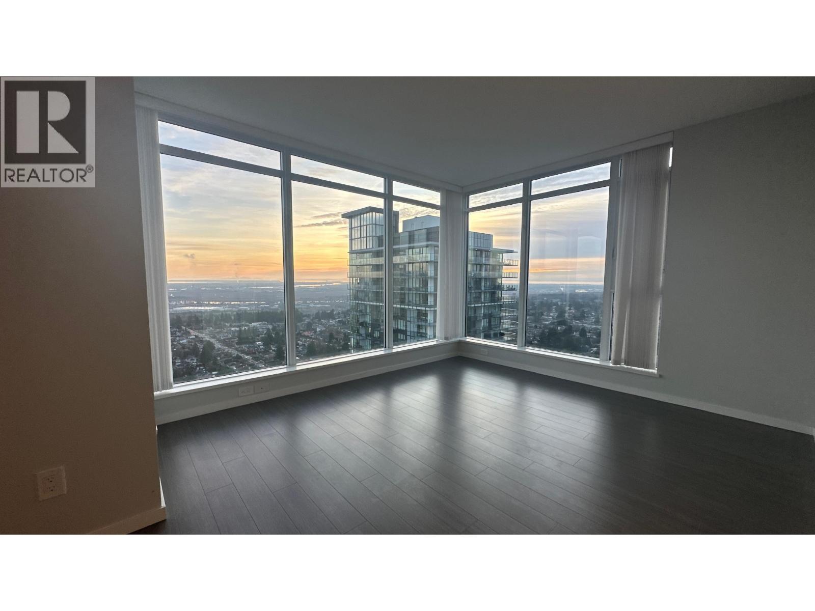 3601 6700 Dunblane Avenue, Burnaby, British Columbia  V5H 0J3 - Photo 2 - R2986392