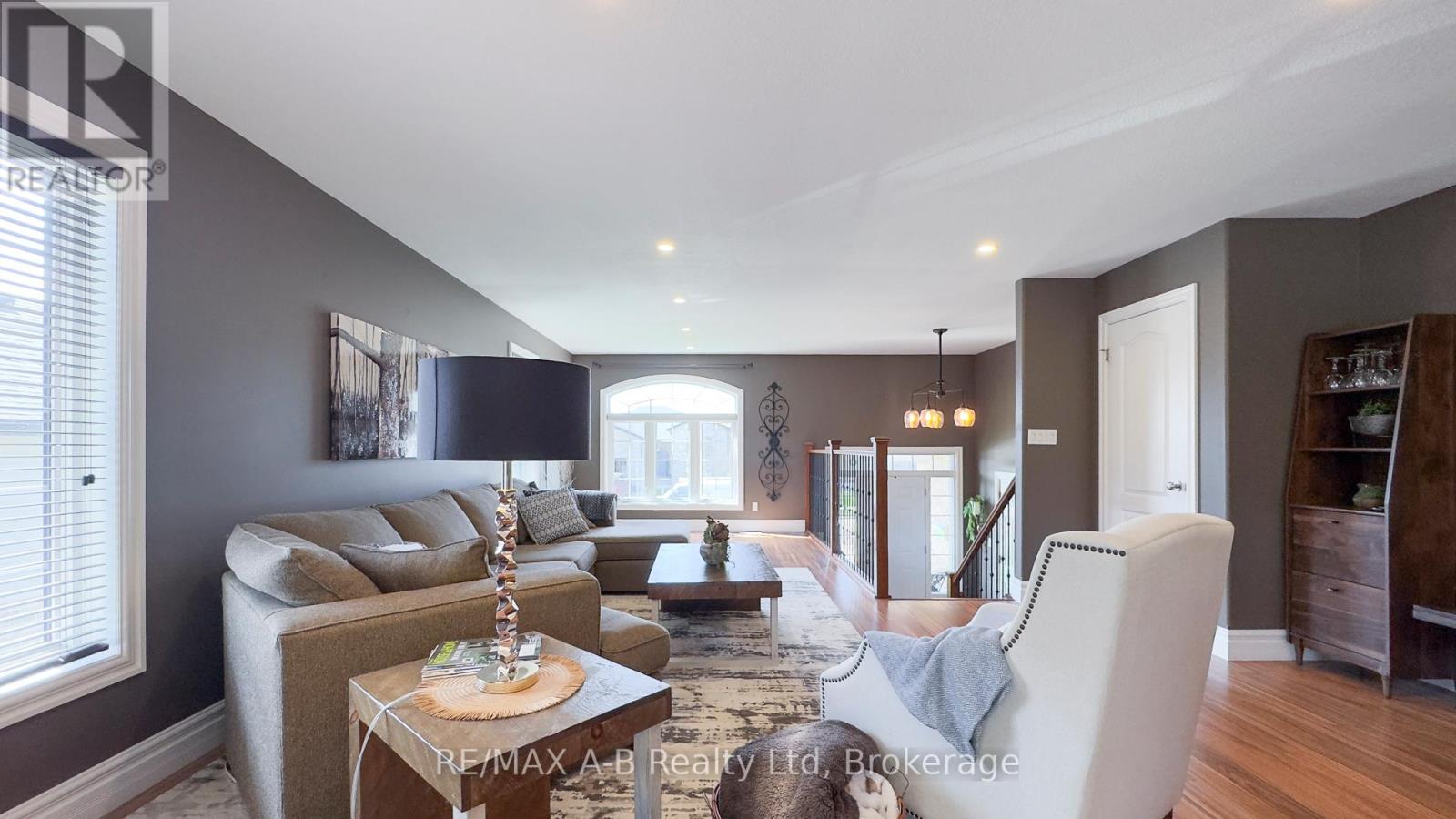 83 Sylvia Street, West Perth (Mitchell), Ontario  N0K 1N0 - Photo 10 - X12694108