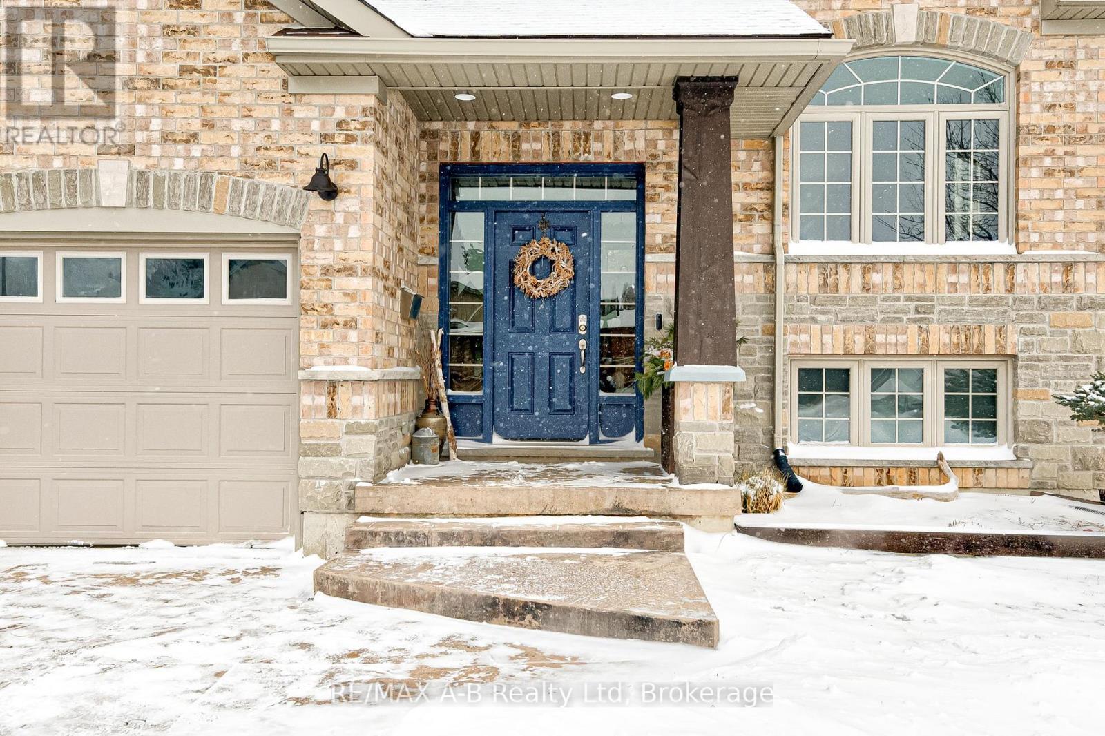 83 Sylvia Street, West Perth (Mitchell), Ontario  N0K 1N0 - Photo 3 - X12694108