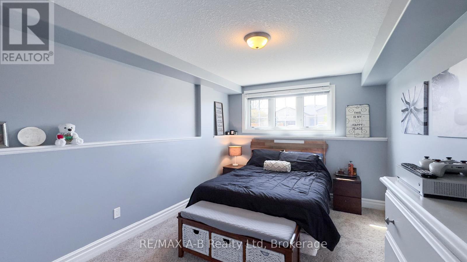 83 Sylvia Street, West Perth (Mitchell), Ontario  N0K 1N0 - Photo 37 - X12694108