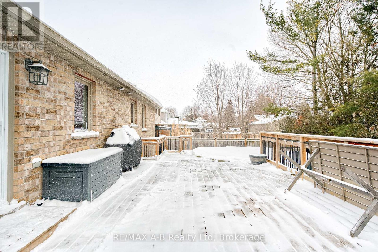 83 Sylvia Street, West Perth (Mitchell), Ontario  N0K 1N0 - Photo 40 - X12694108