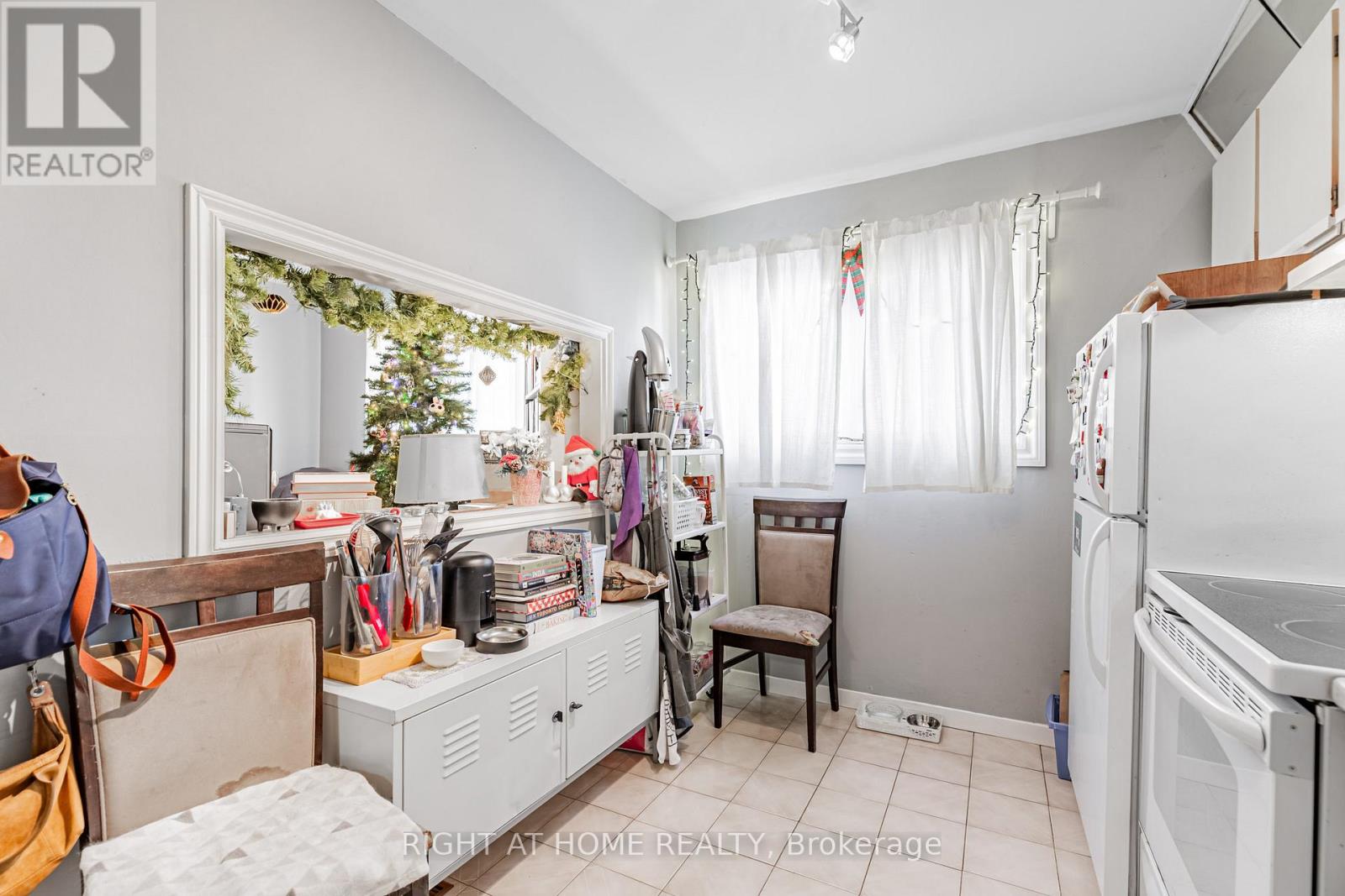 333 Bain Avenue, Toronto, Ontario  M4J 1B9 - Photo 24 - E12574050