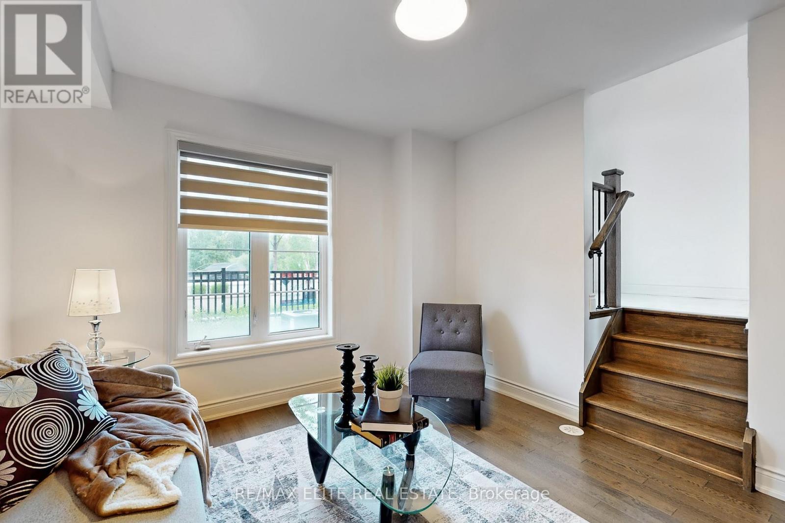 4142 Highway 7 Road, Markham, Ontario  L3R 0W9 - Photo 3 - N12694038