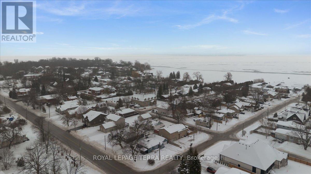999 Ewart Street, Innisfil, Ontario  L0L 1C0 - Photo 29 - N12694042