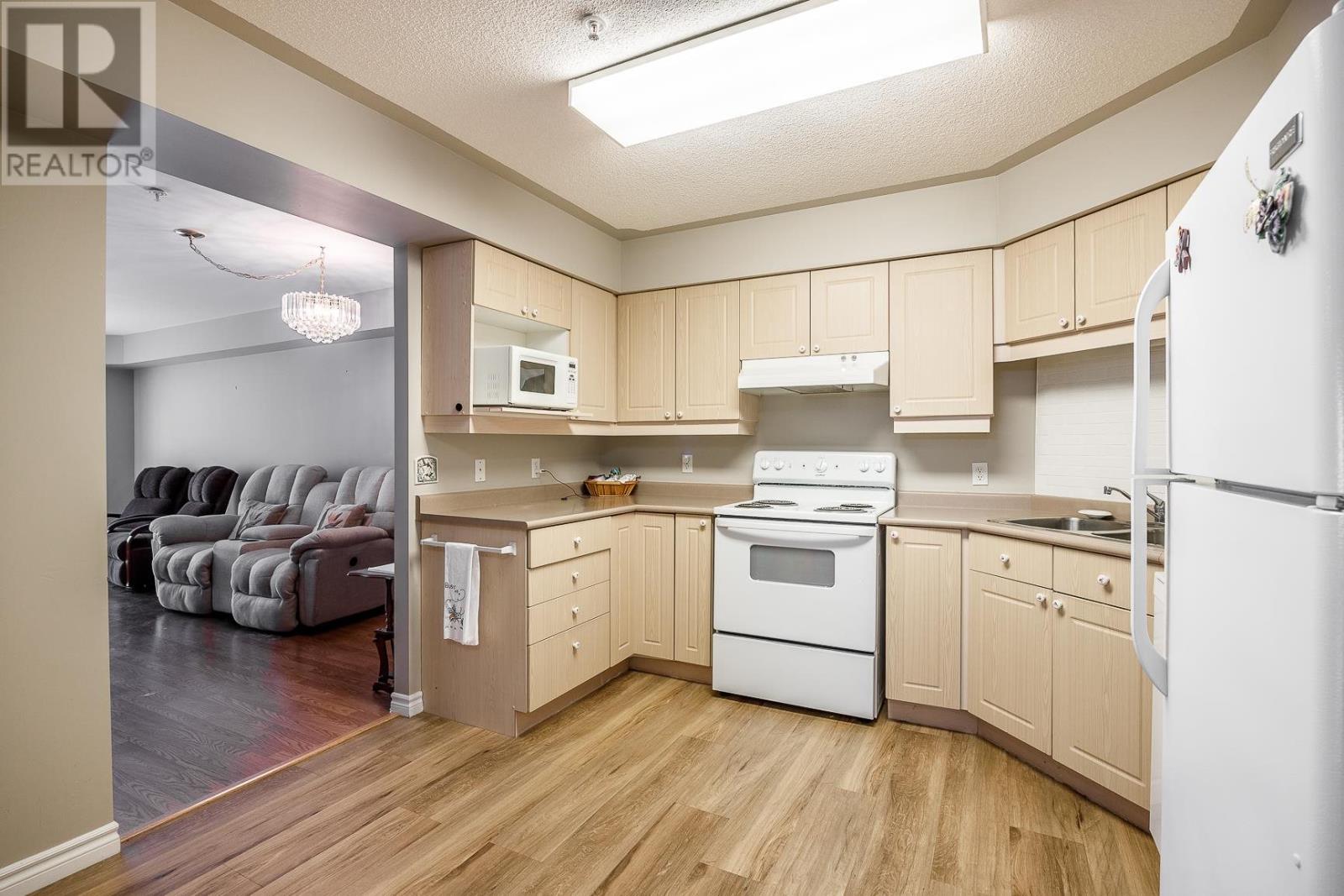 721 Third Line E # #8, Sault Ste. Marie, Ontario  P6B 6K9 - Photo 15 - SM260091