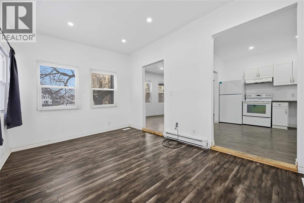 211 George Street, Sarnia, Ontario  N7T 4N8 - Photo 12 - 26001035