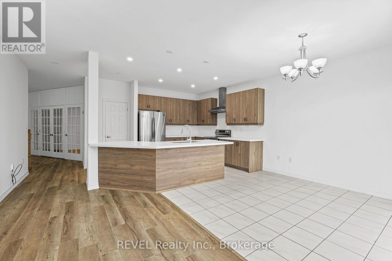 1214 Green Acres Drive, Fort Erie (Crescent Park), Ontario  L2A 5P2 - Photo 17 - X12694050