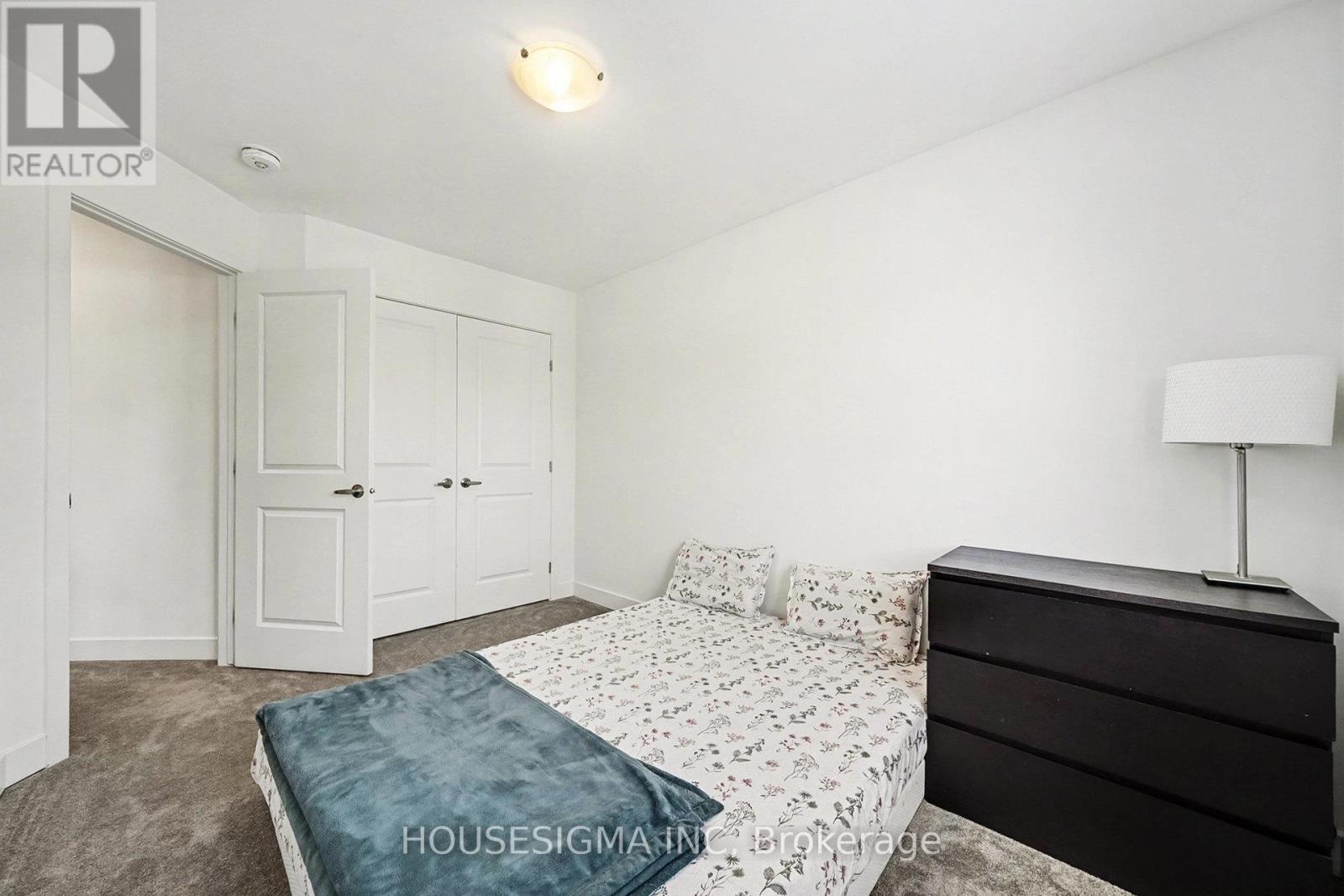 78 Nettle Crescent, Ottawa, Ontario  K1T 0W8 - Photo 23 - X12694062