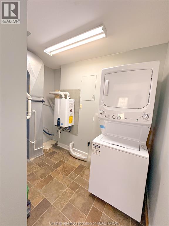 8459 Middle Line, Charing Cross, Ontario  N0P 1G0 - Photo 14 - 25024821