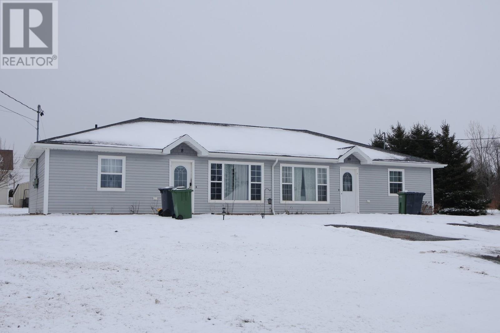 8-10 Williams Gate, Stratford, Prince Edward Island  C1B 0C6 - Photo 5 - 202600725
