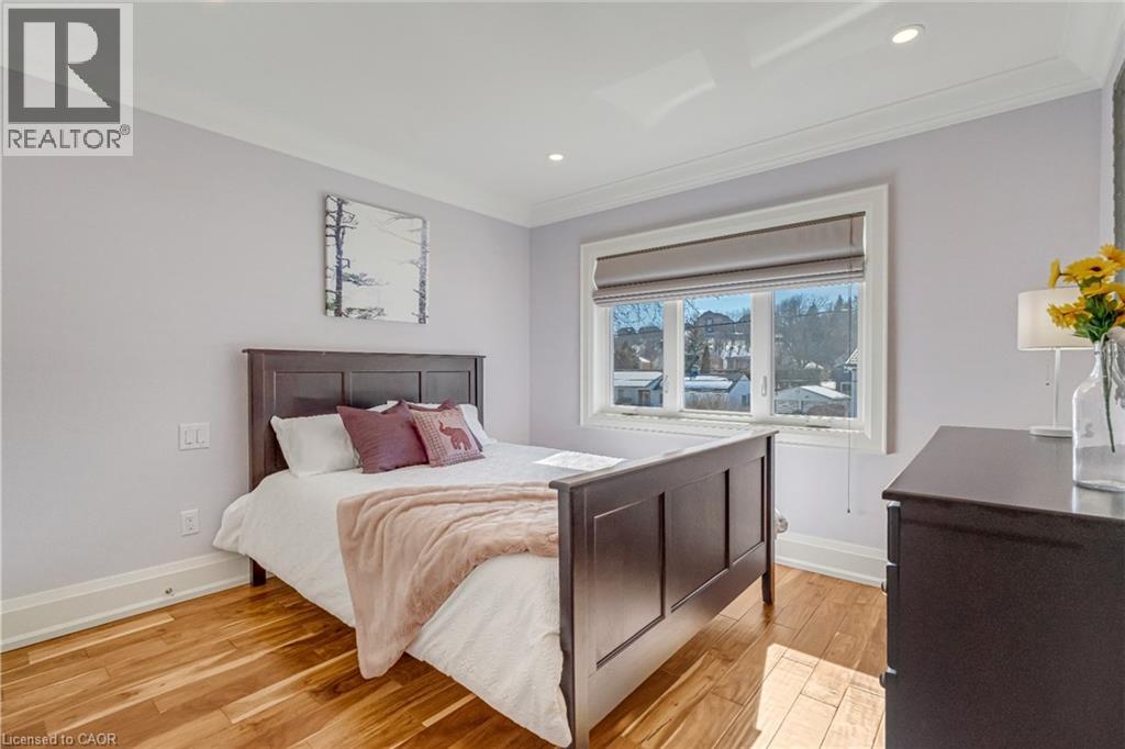 6 Credit Street, Georgetown, Ontario  L7G 2W1 - Photo 17 - 40797062