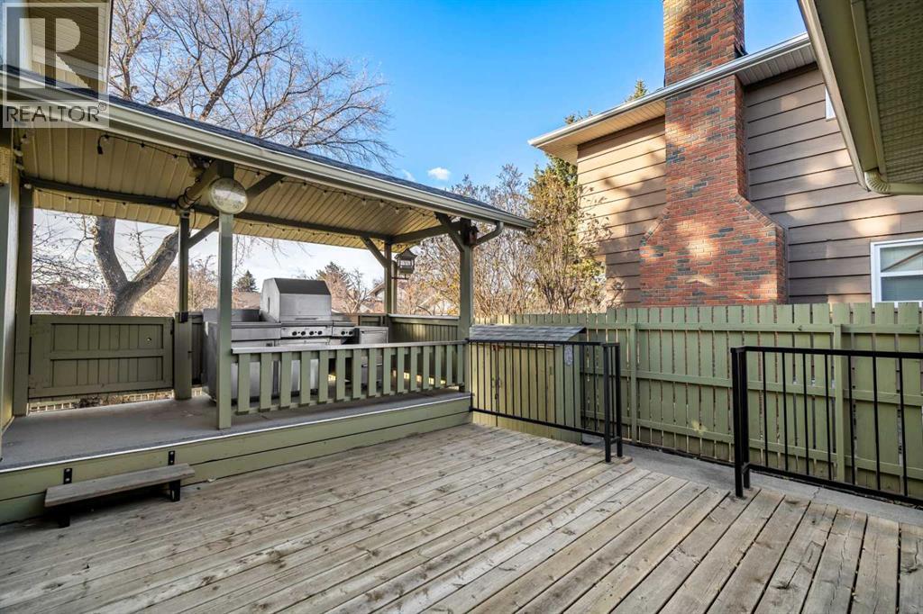 720 Parkvalley Road Se, Calgary, Alberta  T2J 4V8 - Photo 27 - A2277001