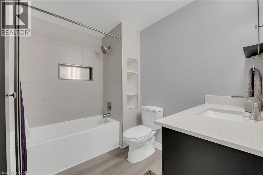 10 Angus Road Unit# 124, Hamilton, Ontario  L8K 6K3 - Photo 27 - 40797944