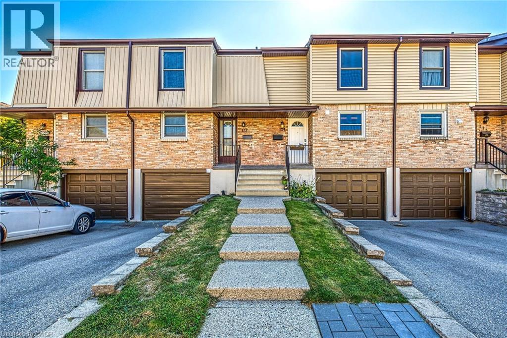 10 Angus Road Unit# 124, Hamilton, Ontario  L8K 6K3 - Photo 3 - 40797944