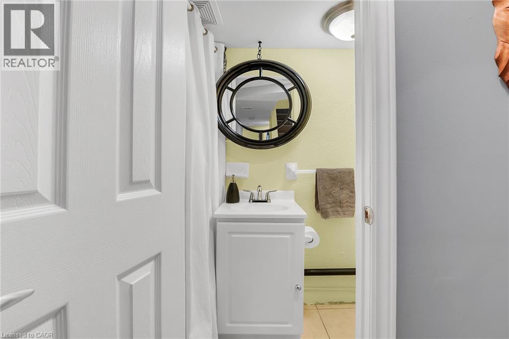 10 Angus Road Unit# 124, Hamilton, Ontario  L8K 6K3 - Photo 37 - 40797944