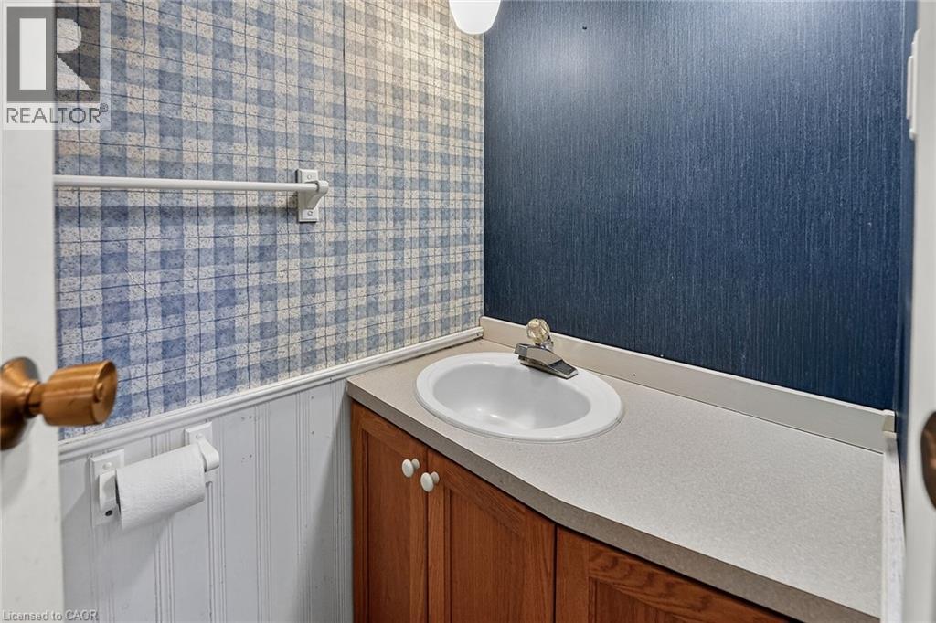 283 Ivon Avenue, Hamilton, Ontario  L8H 5T3 - Photo 13 - 40795376