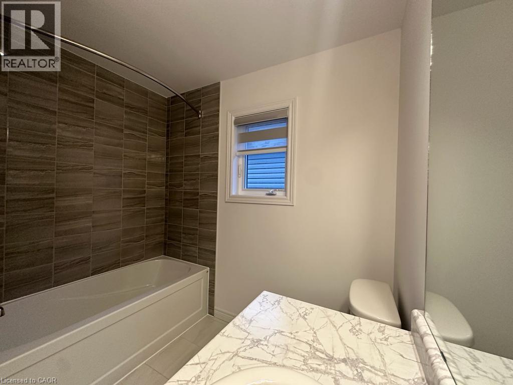 236 Longboat Run, Brantford, Ontario  N3T 0X1 - Photo 10 - 40797960