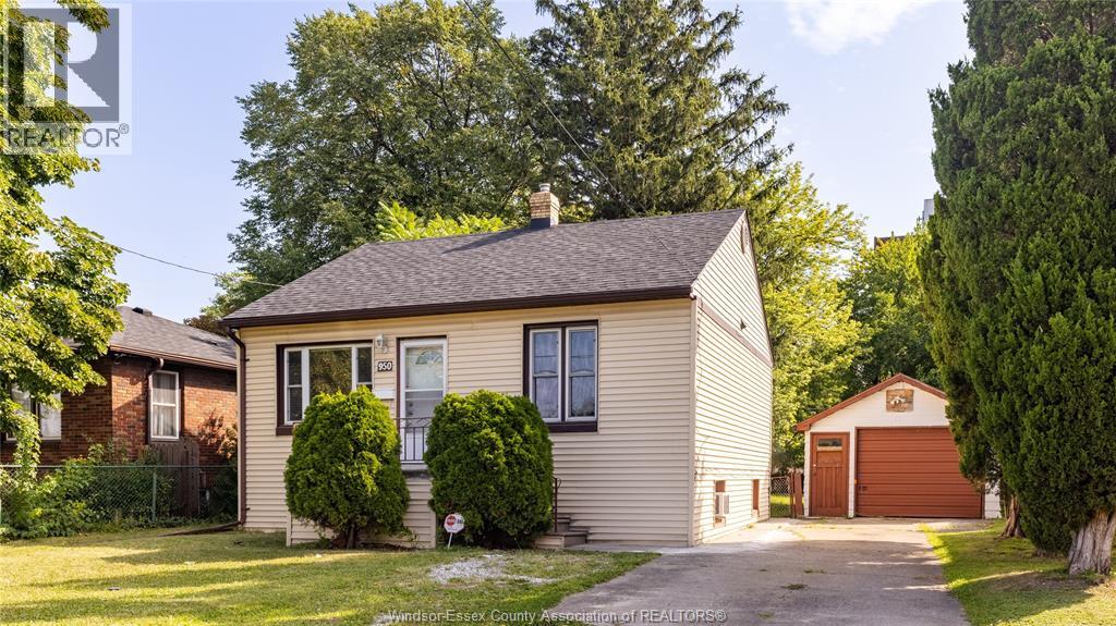 MLS# 26000986: 950 BROCK STREET, Windsor, Canada