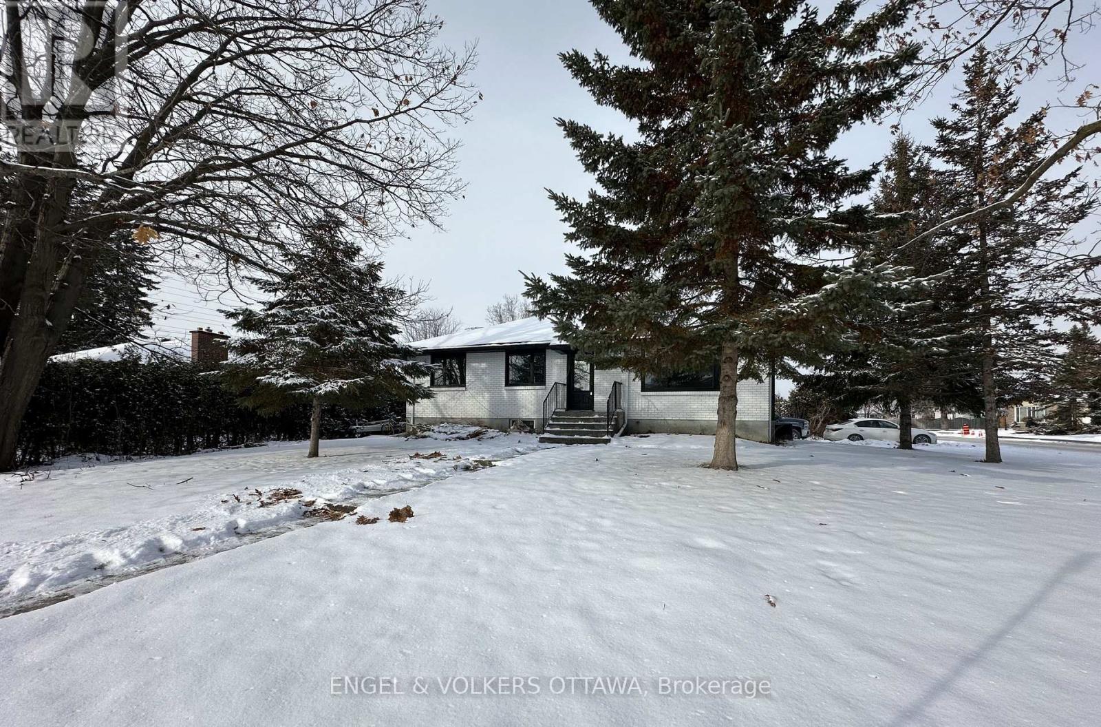 41 Fieldrow Street, Ottawa, Ontario  K2G 2Y6 - Photo 1 - X12614554