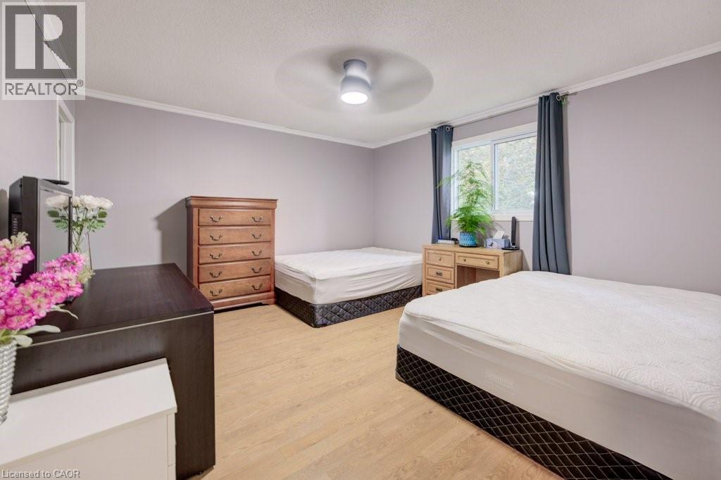 750 Edgar Street W, Listowel, Ontario  N4W 1H7 - Photo 13 - 40779459