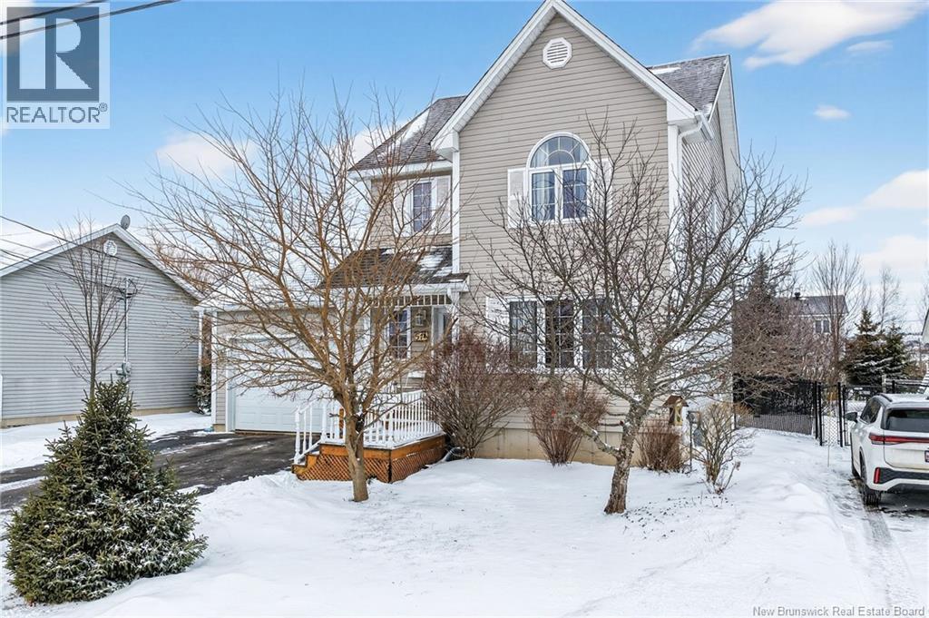 51 Hampton Street, Moncton, New Brunswick  E1G 5H2 - Photo 3 - NB132135