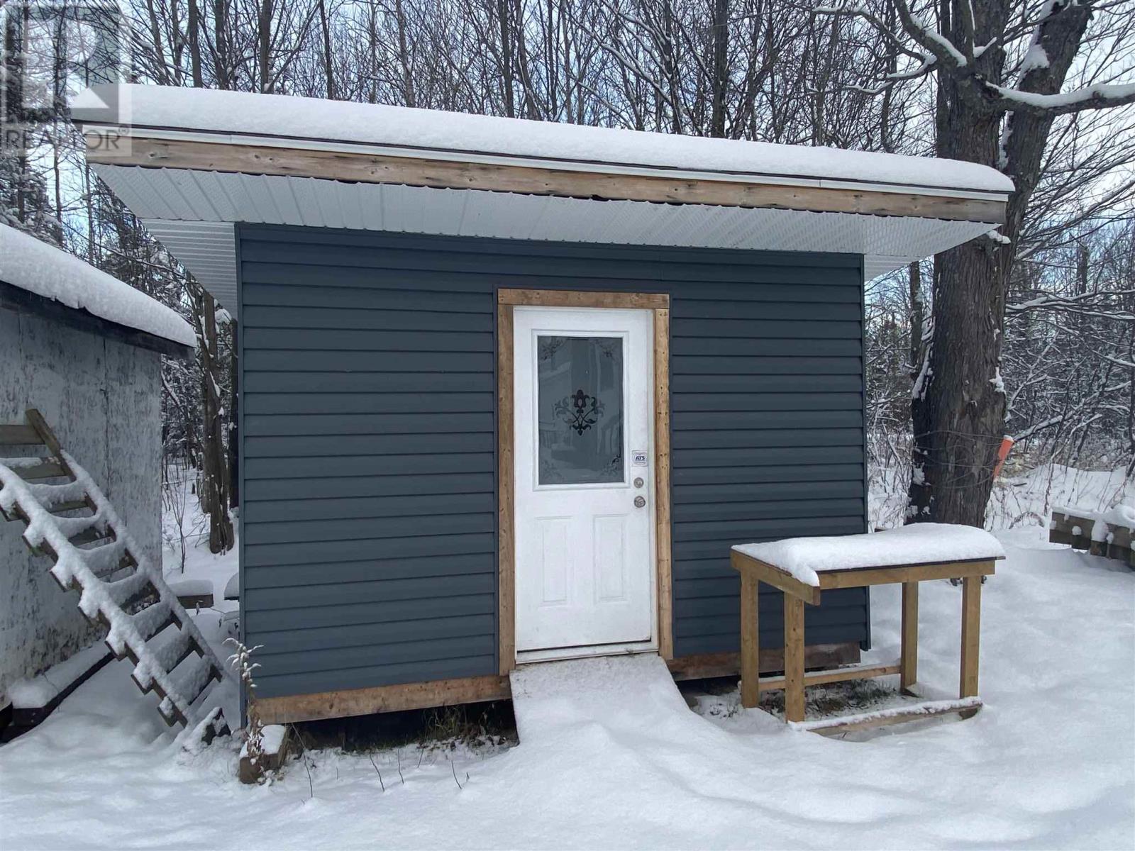 61 Victoria St, Sault Ste. Marie, Ontario P6A 5K6 - Photo 4 - SM253351