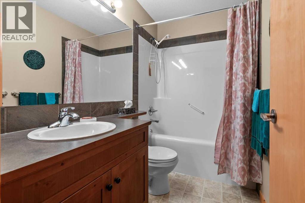 1073 Wilson Way, Canmore, Alberta  T1W 3C5 - Photo 41 - A2265573