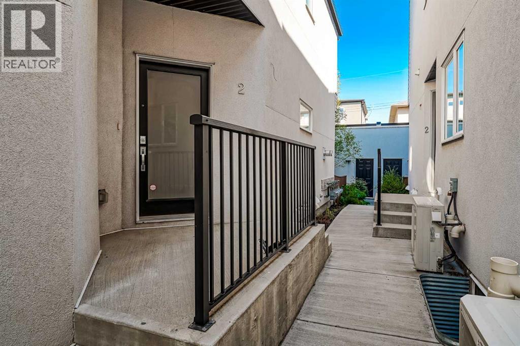 2, 136 22 Avenue Ne, Calgary, Alberta  T2E 1T3 - Photo 3 - A2277569