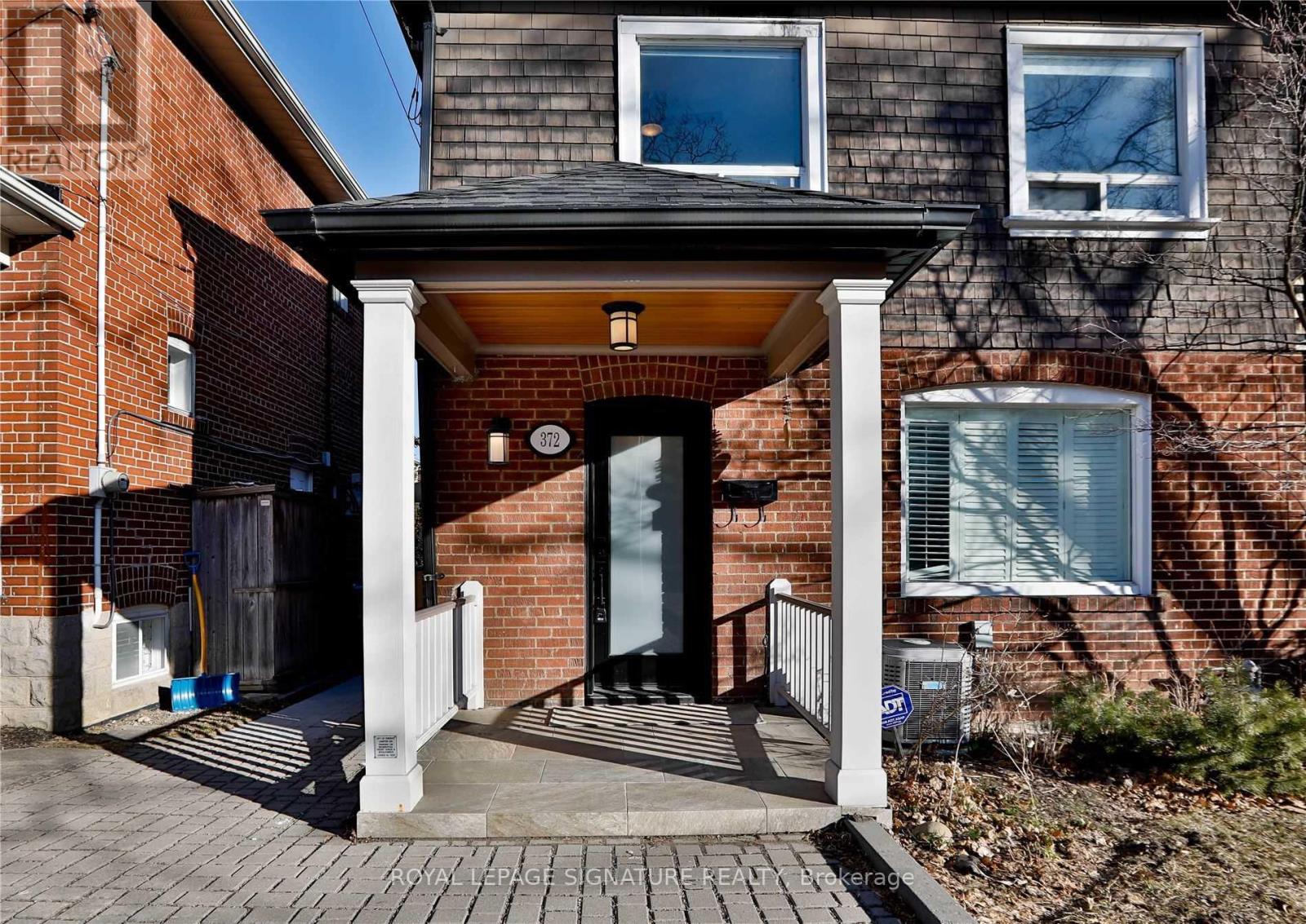 372 Roehampton Avenue, Toronto, Ontario  M4P 1S4 - Photo 10 - C12520460