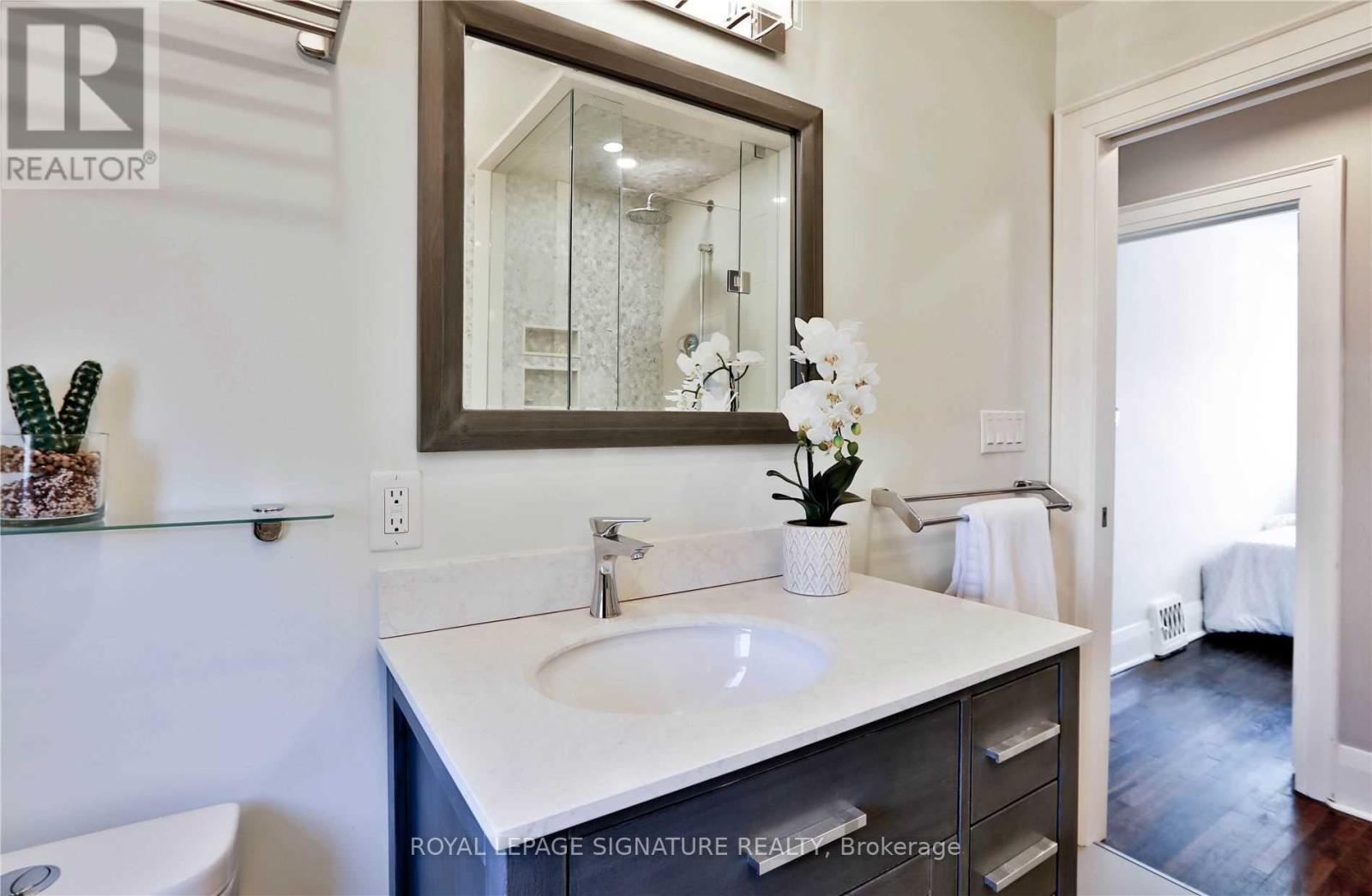 372 Roehampton Avenue, Toronto, Ontario  M4P 1S4 - Photo 23 - C12520460