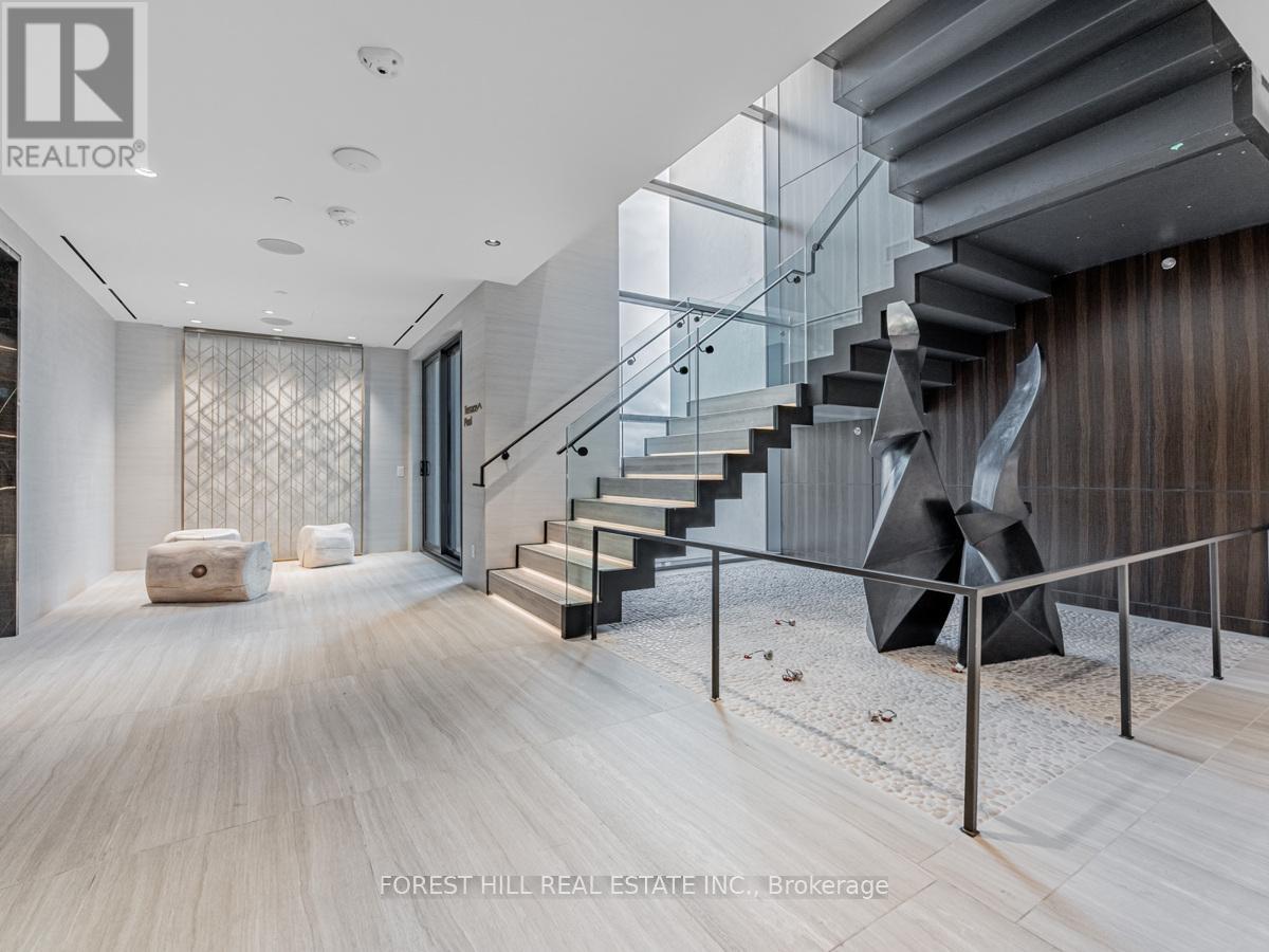 201 - 280 HOWLAND AVENUE Toronto (Annex), ON M5R 0C3