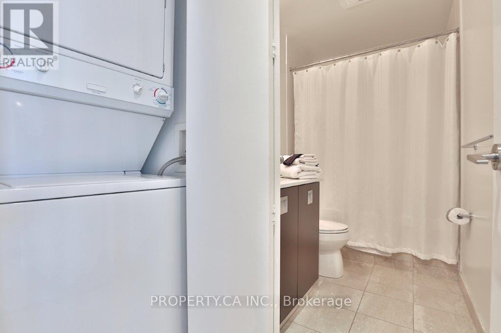 3105 - 33 Charles Street E, Toronto, Ontario  M4Y 1R9 - Photo 14 - C12693256