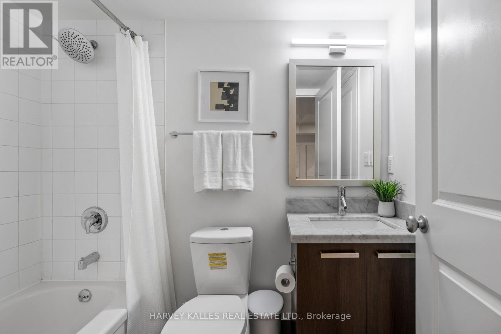 618 - 11 St Joseph Street, Toronto, Ontario  M4Y 3G4 - Photo 22 - C12693602