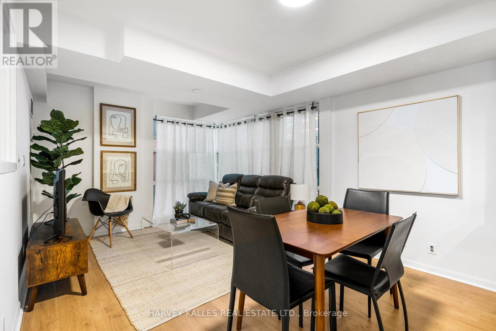 618 - 11 St Joseph Street, Toronto, Ontario  M4Y 3G4 - Photo 3 - C12693602