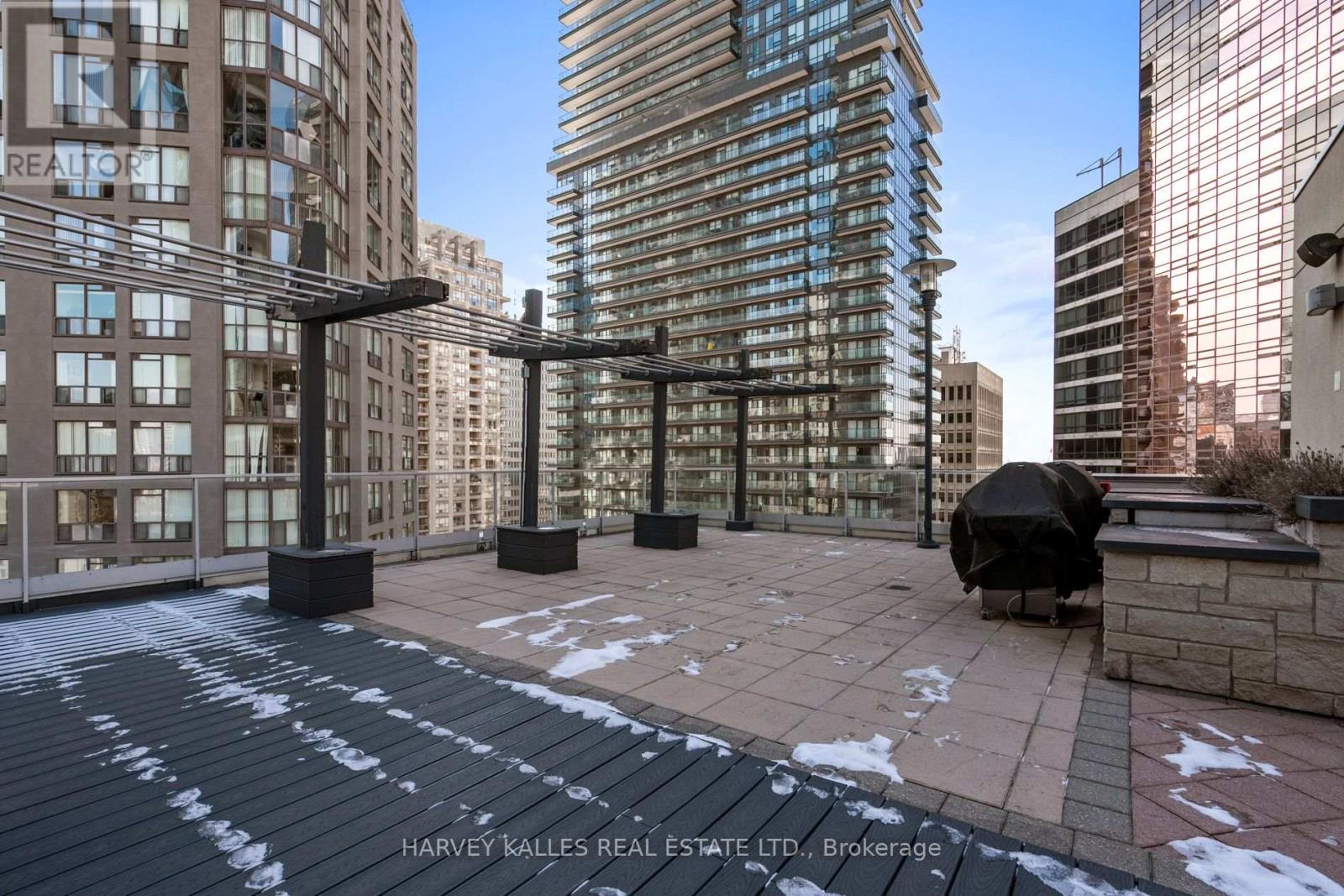 618 - 11 St Joseph Street, Toronto, Ontario  M4Y 3G4 - Photo 37 - C12693602