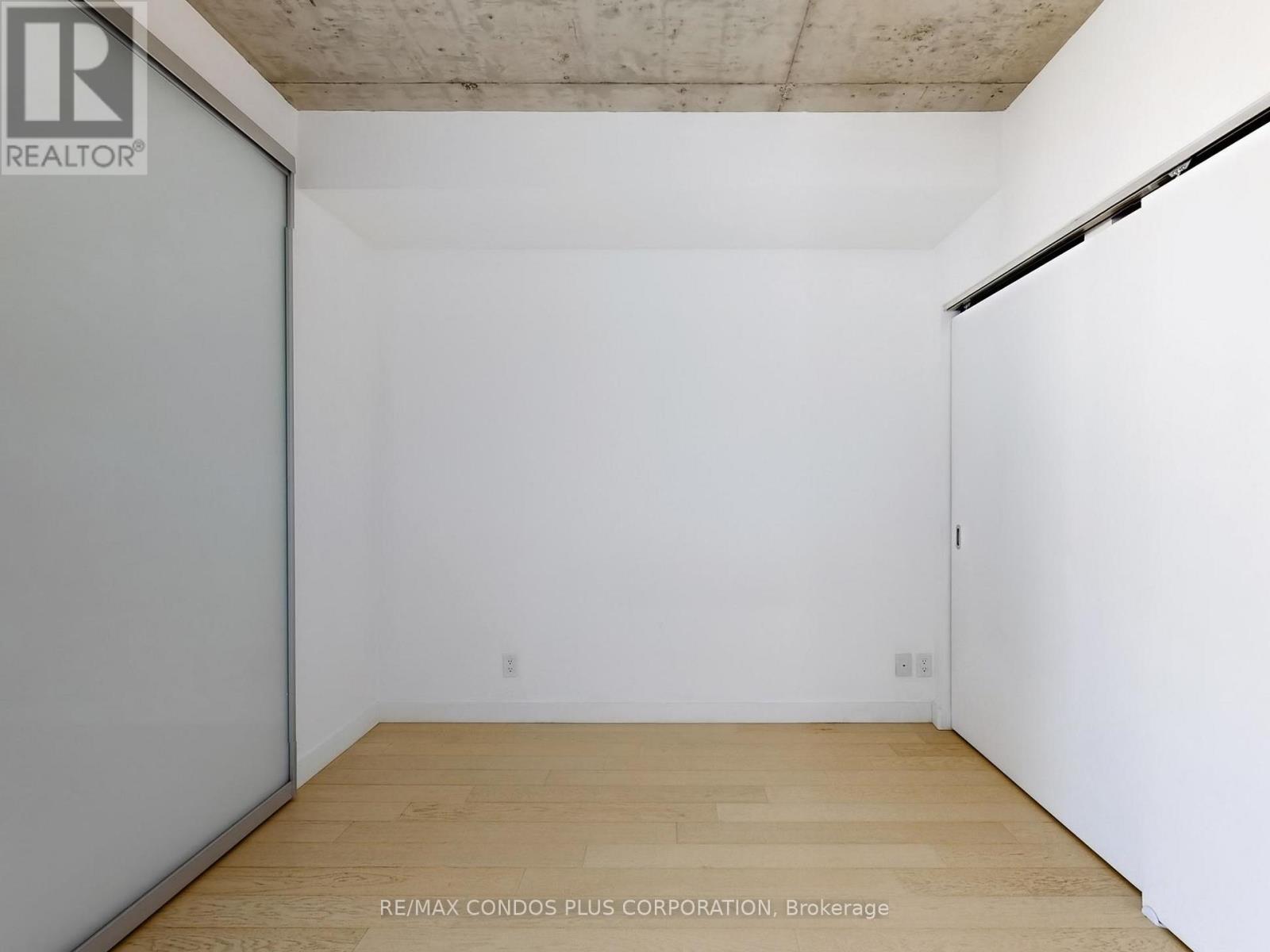 705 - 111 Bathurst Street, Toronto, Ontario  M5V 0M9 - Photo 26 - C12694142